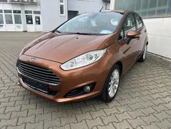 Torinobraun (metallic) Gebraucht 2013 Ford Fiesta Individual Kleinwagen | 5.990 € (Fairer Preis)