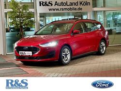 Rot Gebraucht 2022 Ford Focus Cool & Connect Kombi | 17.900 € (Guter Preis)