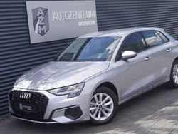 Florettsilber metallic Gebraucht 2022 Audi A3 Basis Limousine | 24.990 € (Fairer Preis)