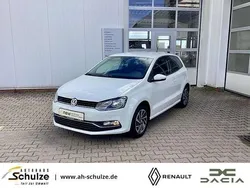 Pure white Gebraucht 2017 VW Polo Sound Kleinwagen | 10.990 € (Fairer Preis)