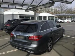 Grau Gebraucht 2018 Mercedes C220 AMG line Kombi | 35.000 €