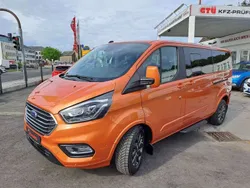 Hokkaidoorange metallic Gebraucht 2019 Ford Transit Tourneo Titanium Van / Kleinbus | 31.900 € (Guter Preis)