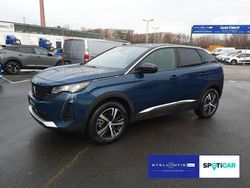 Blau Gebraucht 2023 Peugeot 3008 Allure SUV | 24.730 € (Guter Preis)