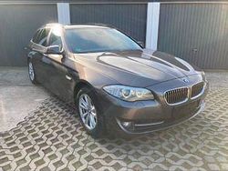 Braun Gebraucht 2011 BMW 520 Sport Line Kombi | 9.300 € (Guter Preis)