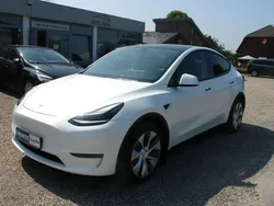 Weiß Gebraucht 2022 Tesla Model Y Long Range SUV | 33.950 € (Fairer Preis)