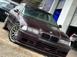 Rot Gebraucht 1994 BMW 318 Sport Line Coupé | 3.499 €