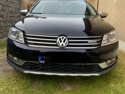 Schwarz Gebraucht 2013 VW Passat Alltrack Kombi | 16.000 € (Teuer)