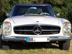 Weiß Gebraucht 1964 Mercedes 230 Cabrio | 94.444 €