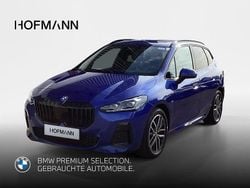 Portimao blau metallic Gebraucht 2023 BMW 218 Active Tourer Luxury Line Van / Kleinbus | 27.303 € (Fairer Preis)
