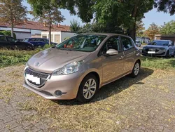 Bronze Gebraucht 2015 Peugeot 208 Active Kleinwagen | 4.900 € (Fairer Preis)