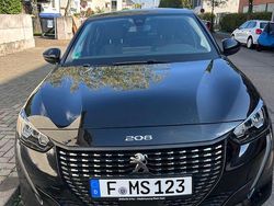 Schwarz Gebraucht 2021 Peugeot 208 Allure Kleinwagen | 11.500 € (Fairer Preis)