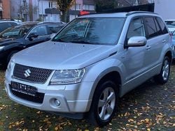 Silber Gebraucht 2012 Suzuki Grand Vitara Comfort SUV | 8.990 € (Etwas zu teuer)