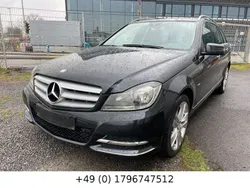 Schwarz Gebraucht 2011 Mercedes C200 Avantgarde Limousine | 6.700 € (Guter Preis)