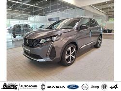 Platinium grau metallic Gebraucht 2023 Peugeot 3008 GT SUV | 21.880 € (Fairer Preis)