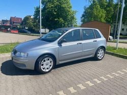 Silber Gebraucht 2004 Fiat Stilo Limousine | 2.400 € (Fairer Preis)