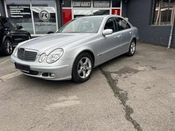 Silber Gebraucht 2005 Mercedes E200 Limousine | 6.990 € (Etwas zu teuer)