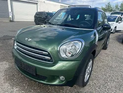 Grün Gebraucht 2015 Mini Cooper Countryman SUV | 7.490 € (Guter Preis)