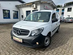 Weiss Gebraucht 2019 Mercedes Citan 109 Limousine | 15.171 € (Fairer Preis)
