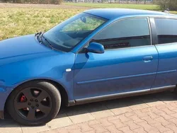 Blau Gebraucht 2003 Audi A3 Ambiente Limousine | 6.200 €