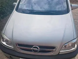 Silber Gebraucht 2001 Opel Zafira Van / Kleinbus | 1.000 € (Guter Preis)