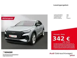 Silber Gebraucht 2024 Audi Q4 Sportback e-tron Sport SUV | 41.880 €