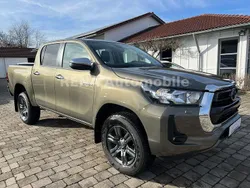 Grau Neu 2025 Toyota HiLux Comfort Abholung | 47.490 € (Superpreis)
