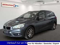 Grau Gebraucht 2016 BMW 218 Gran Tourer Advantage Van / Kleinbus | 7.999 € (Superpreis)