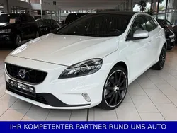 Weiß Gebraucht 2015 Volvo V40 R-Design Kombi | 13.991 € (Etwas zu teuer)