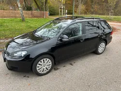 Schwarz Gebraucht 2010 VW Golf VI Kombi | 4.100 € (Fairer Preis)