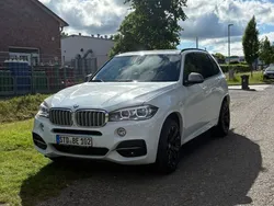 Weiß Gebraucht 2018 BMW X5 M50 M Performance SUV | 30.000 €