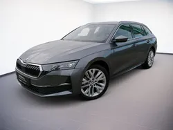 Graphitegrau Gebraucht 2024 Skoda Octavia Selection Kombi | 31.880 € (Superpreis)