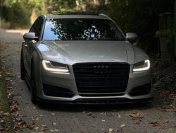 Silber Gebraucht 2016 Audi S8 plus Ambiente Limousine | 27.000 €