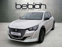 Perlmutt weiss Gebraucht 2022 Peugeot e-208 Allure Kleinwagen | 15.880 € (Guter Preis)
