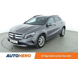 Grau Gebraucht 2016 Mercedes GLA180 Style SUV | 19.550 € (Etwas zu teuer)