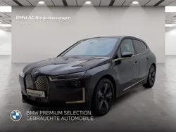 Grau Gebraucht 2022 BMW iX SUV | 49.980 € (Fairer Preis)