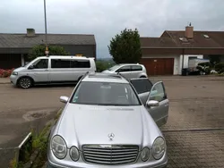 Silber Gebraucht 2025 Mercedes E280 Kombi | 5.500 €