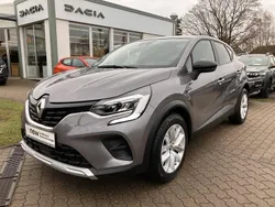 Grau Gebraucht 2023 Renault Captur Equilibre SUV | 20.499 € (Fairer Preis)