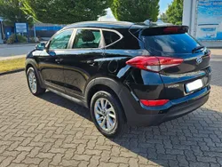 Schwarz Gebraucht 2015 Hyundai Tucson Intro Edition SUV | 13.500 € (Fairer Preis)