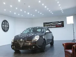 Schwarz Gebraucht 2011 Alfa Romeo Giulietta Turismo Kleinwagen | 6.997 € (Etwas zu teuer)