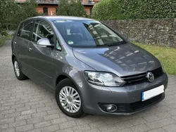 Grau Gebraucht 2013 VW Golf Plus Cross Trendline Van / Kleinbus | 7.890 € (Fairer Preis)