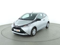 Grau Gebraucht 2016 Toyota Aygo Kleinwagen | 7.460 € (Fairer Preis)