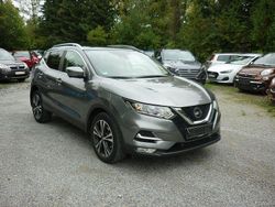 Grau Gebraucht 2020 Nissan Qashqai Acenta SUV | 18.990 € (Fairer Preis)