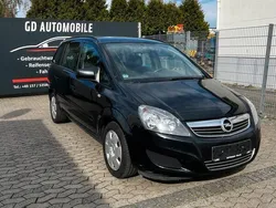 Schwarz Gebraucht 2014 Opel Zafira Van / Kleinbus | 3.999 € (Guter Preis)