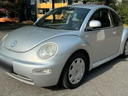 Silber Gebraucht 2000 VW Beetle Kleinwagen | 1.250 €