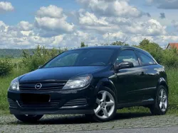 Schwarz Gebraucht 2005 Opel Astra GTC Cosmo Limousine | 2.000 €