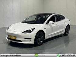 Weiß Gebraucht 2020 Tesla Model 3 Standard Range Limousine | 19.360 € (Guter Preis)