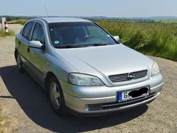 Silber Gebraucht 1999 Opel Astra Elegance Limousine | 1.600 € (Fairer Preis)