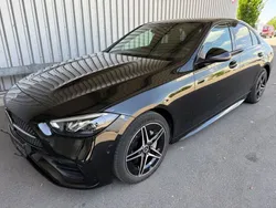 Schwarz Gebraucht 2022 Mercedes C300e AMG Limousine | 38.900 € (Fairer Preis)