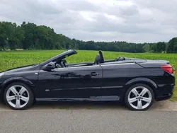 Schwarz Gebraucht 2010 Opel Astra Cabriolet OPC Cabrio | 5.500 € (Fairer Preis)
