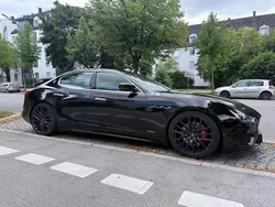 Schwarz Gebraucht 2018 Maserati Ghibli Coupé | 48.500 €